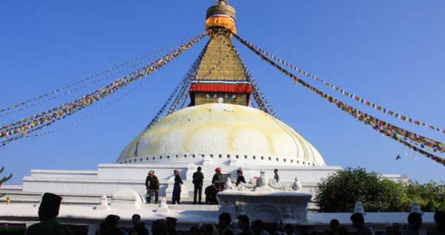 Kathmandu Bouddhanath stupa sideseen