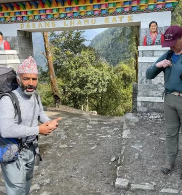 Everest Base Camp trek via Salleri